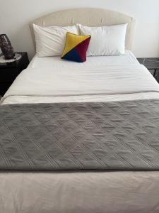 Chambre hôte privée spacieuse équiper gare de Lille