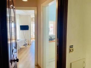 Kumquat apartment