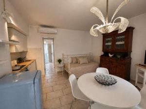 Casa Mari by Theater Home