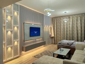 Warm & Elegant Stay