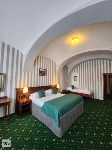 City Hotel Morris