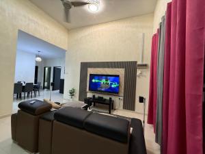 MiD Guest House