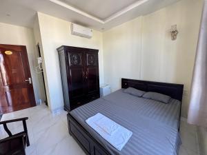 Phương Nhi Motel