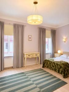 DICTUMFACTUM Niguliste Charm Apartment