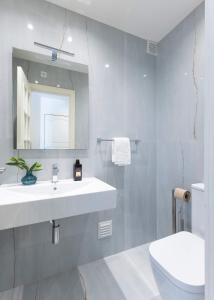 Lumina Duplex by Portugal Active