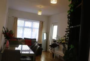 Apartment Sleeps 2 with Parking