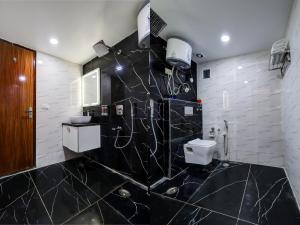 Hotel Vibe BLU & Banquet Advant Expressway