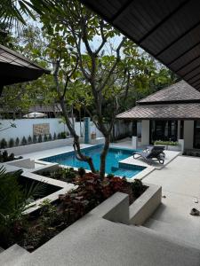 Villa Mirada Maenam - Renovated Four Bedroom with Private Pool