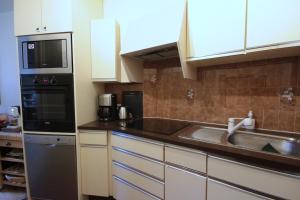 Spacious 1 room - Lamarck Sacré-Cœur