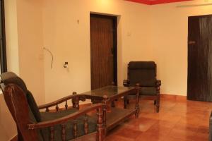 IRA Private AC Cottage South Cliff Varkala