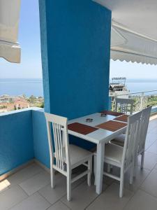 Sea View Apartment in Dhermi