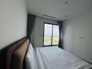 Eco Balcony Apartment - The Opus One Vinhomes Grand Park