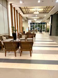 Kai Garden Residences, Staycation Condo, 2 Bedrooms - 1 Bathroom - Kitchen, with Aircon, 65 inches TV - Free Wifi - Mandaluyong City