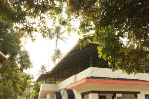Saanvi near South Cliff Varkala