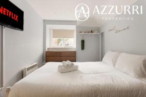 Charming Period Block in Central Oxford Location