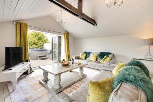 3 Bed in Richmond oc-g0070