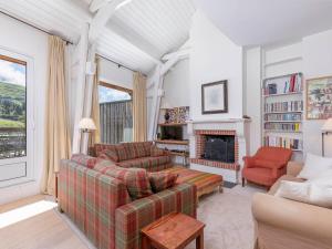 Chalet Babayaga, 7 pièces, 12 pers, accès skis aux pieds - FR-1-314-306