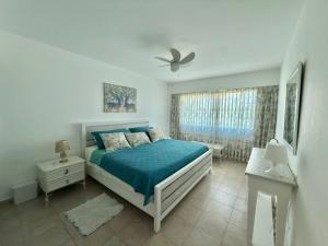 Beach Escape 100 mts from the Ocean