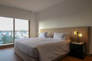 Upscale 2BR Duplex with Balcony in Miraflores