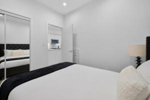 2BR | Downtown | AC | Mins to Saddledome