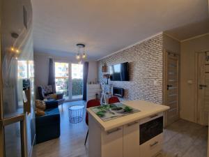 Apartmament z ogródkiem
