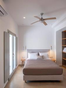Moonshine Villa - A stones throw from the beach