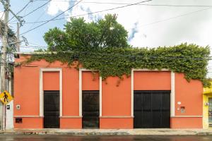 Family 3 bdrm Hacienda House in Centro