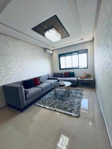 Welcome to Douce Escale 2, a modern apartment