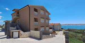 Villetta Mari A1