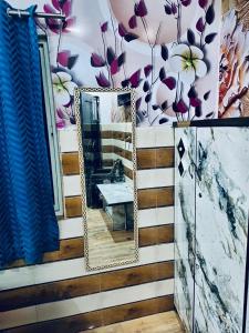 K D Dham Hotel-Near Prem Mandir1