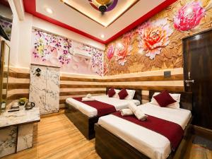 K D Dham Hotel- Near Prem Mandir & Iskcon Temple Vrindavan