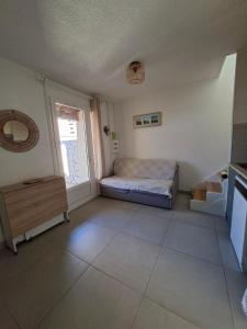 Maisonnette en duplex avec piscine et clim proche de la plage