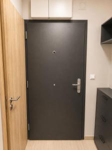 Stylish Modern Apartment with Balcony UCL Final Weekend