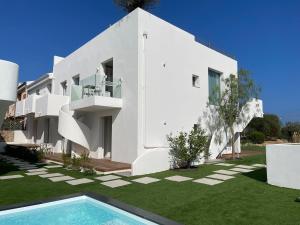 Like at Home - Boutique A6 Sea view, Private Terrace & Pool