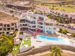 Amarilla Golf Villas