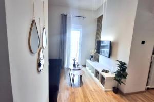 Destino Sunlit Haven - Penthouse & Big Terrace - Near Metro - Fast Fiber WiFi