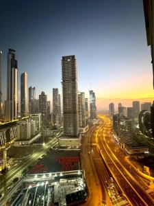 Elegant Burj Khalifa View Studio in Downtown Dubai