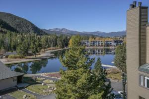Montezuma 1771 by SummitCove Lodging in Colorado