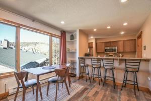 Montezuma 1771 by SummitCove Lodging in Colorado