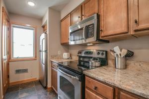Montezuma 1771 by SummitCove Lodging in Colorado