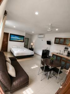 Villas Karalv