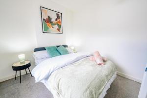Spacious 2 Bed House Games Room & Smart TV