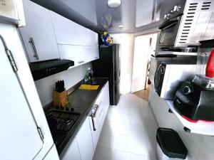 Elegant & Comfortable Apt for up to 6 people