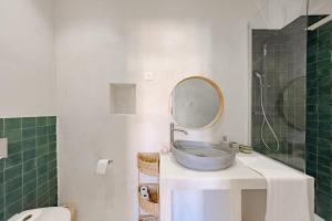 Cannes - 2 bedrooms and 2 bathrooms apartment - LEO