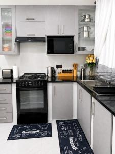 Chuchi Haven Stylish 1BR Apartment in Chudleigh