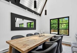 NEW! Ski-inOut Pedestrian Village + Swimming Pool