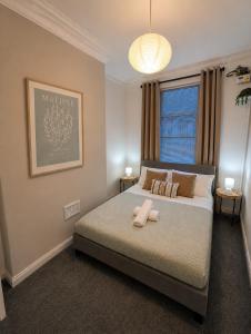 Alice Street Retreat - 1BR Sleeps 4 Street Parking