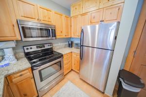 Expedition Station 8610 by SummitCove Lodging
