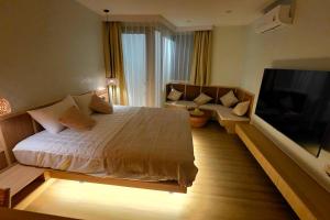 Panoramic sunset studio•4* resort•Huge pool•GYM