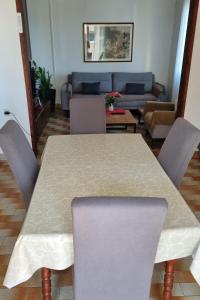 Apartments by the sea Banj, Pasman - 25958